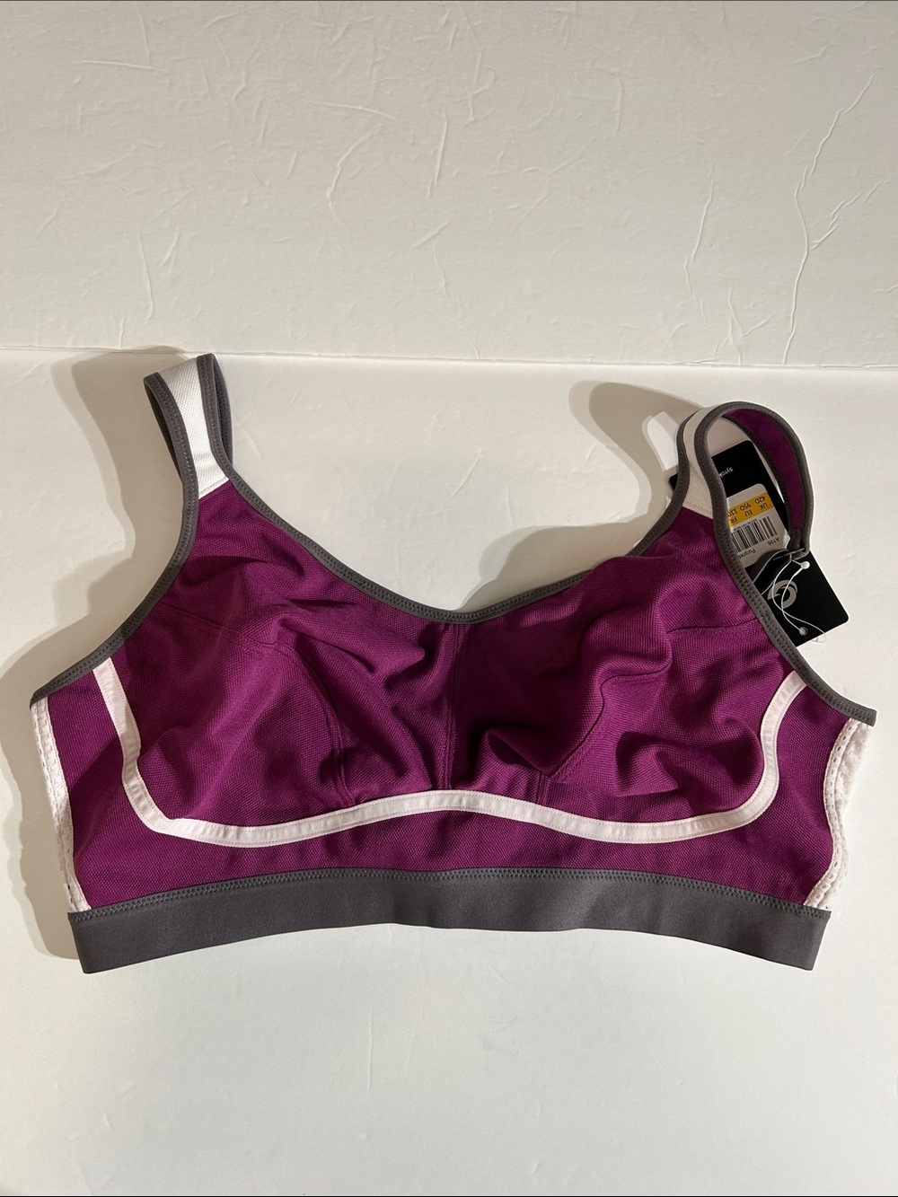 NWT SYROKAN Ultra Sports Bra purple shade with white Contrast Trim Size 42D